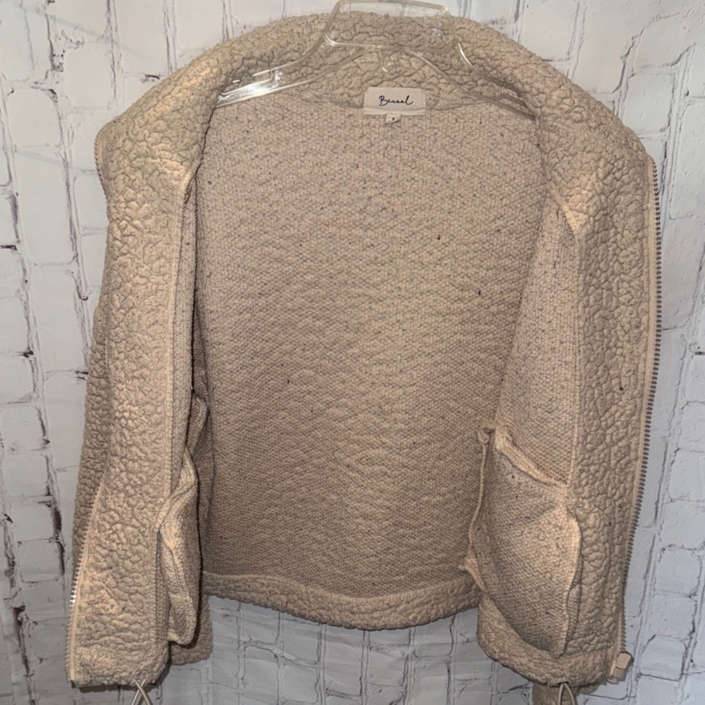 Women’s Cream Color Teddy Jacket - Picture 8 of 8